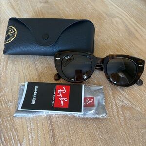 Ray-Ban Classic Tortoise Sunglasses